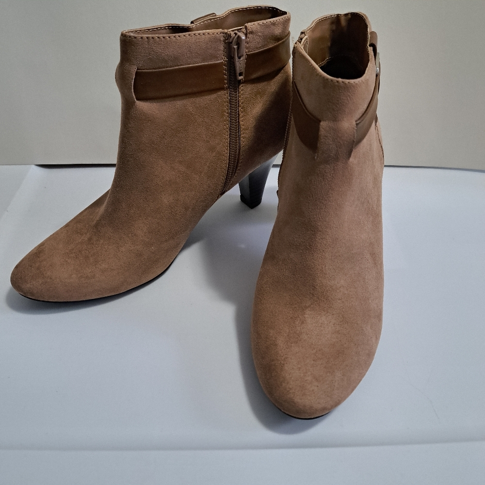 EAST 5TH Suede Ankle Boots Tan Size 7.5